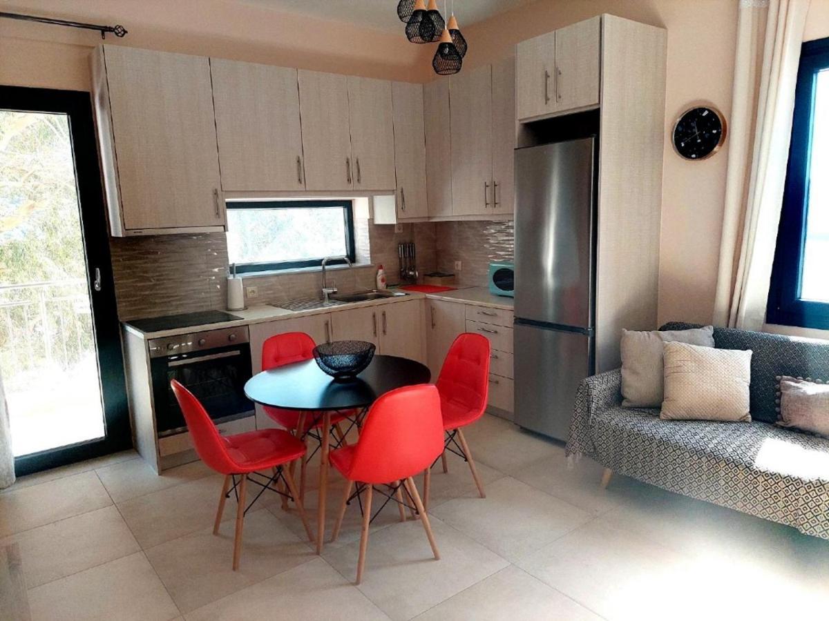 Capostango Apartments - Stunning Views Of Libyan Sea Ano Rodhakinon Екстериор снимка