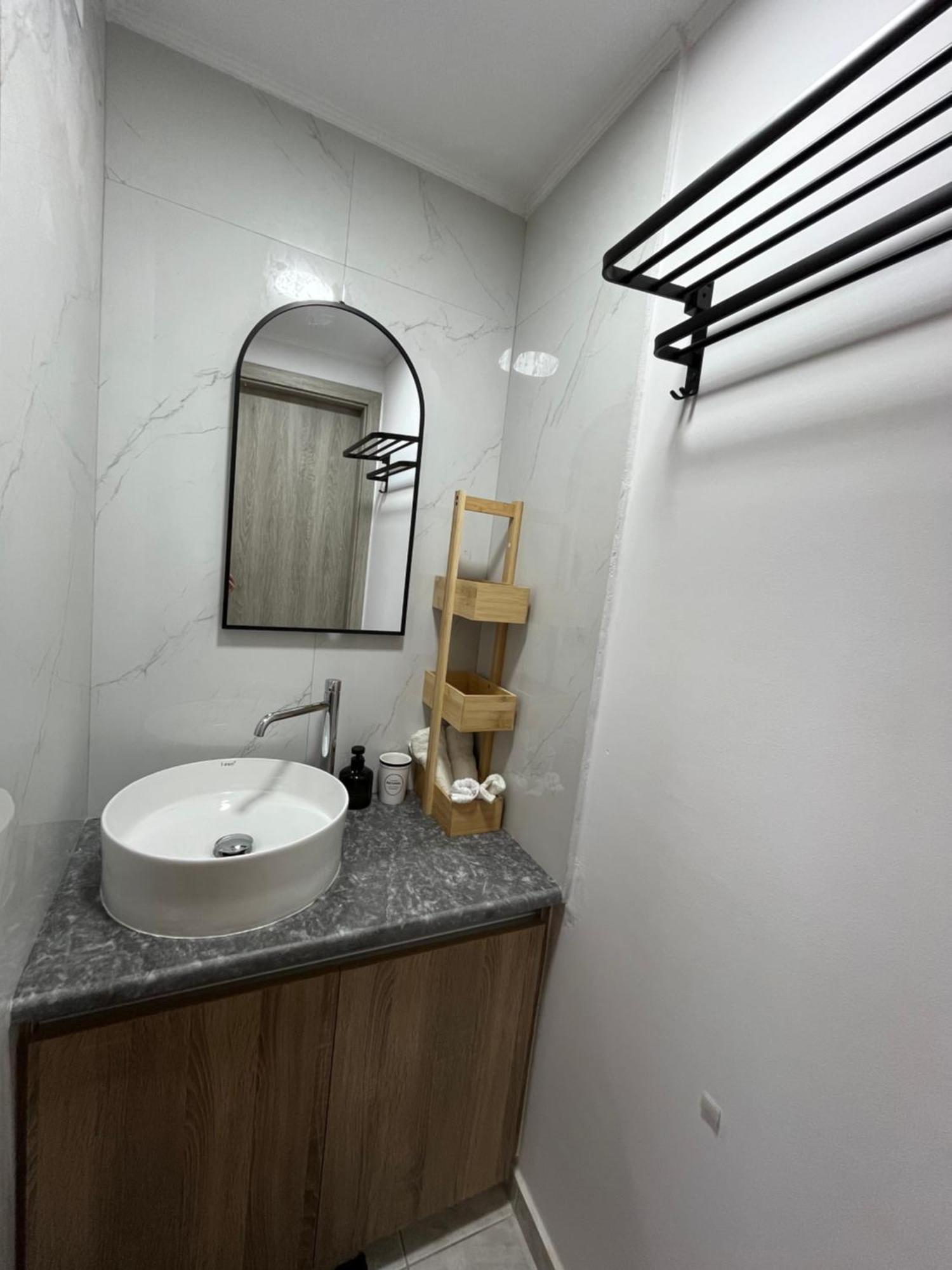 Capostango Apartments - Stunning Views Of Libyan Sea Ano Rodhakinon Екстериор снимка